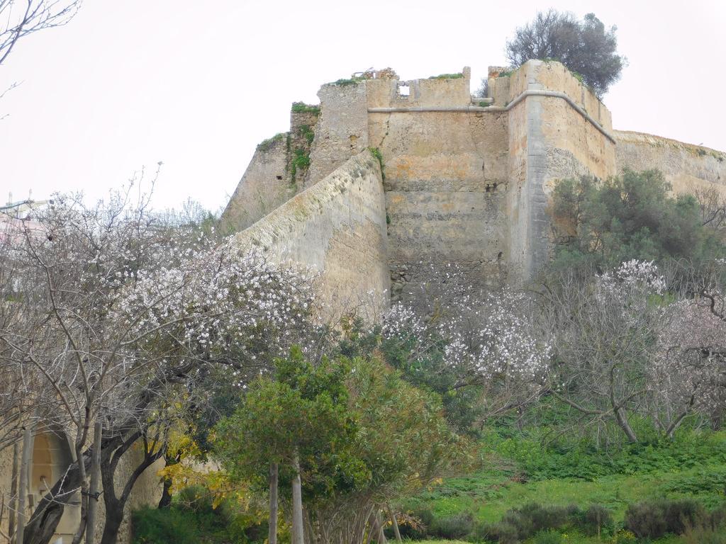 דירות לאגוּ‏ש Casa Happybella מראה חיצוני תמונה